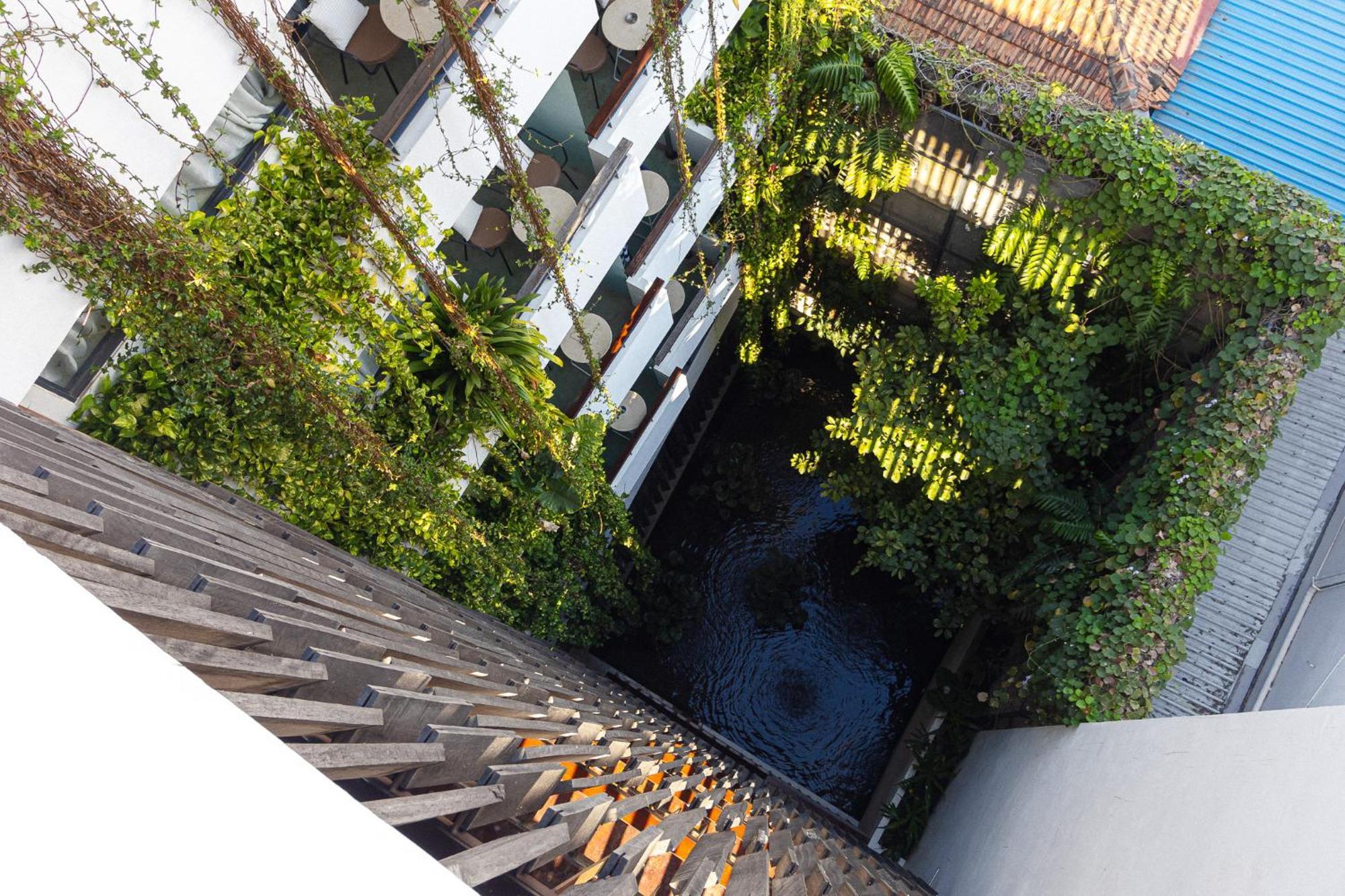 Penh House 4*